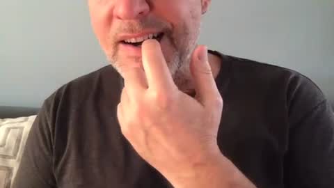 Snapshot of fuertecock chatting on 01.15.25 Gregorio online show from 01.15.25