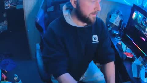 fufupop online show from 10.19.25