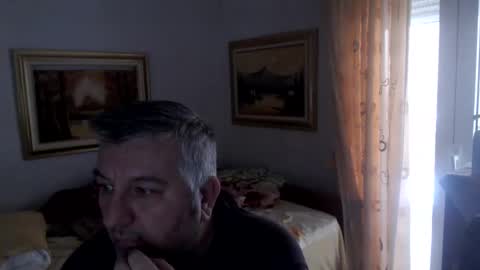 Snapshot of fukingcrazy chatting on 12.04.24 fukingcrazy online show from 12.04.24