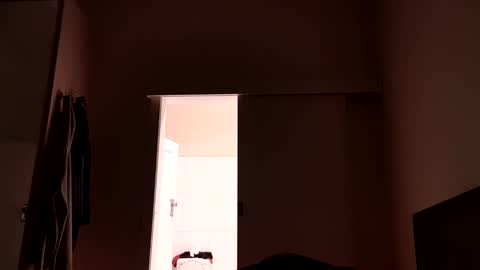 Snapshot of full4cefull chatting on 12.03.24 Pizzaz online show from 12.03.24