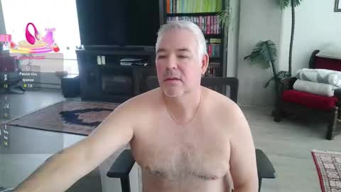 Snapshot of fullastars chatting on 01.12.26 fullastars online show from 01.12.26