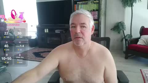 Snapshot of fullastars chatting on 02.13.26 fullastars online show from 02.13.26