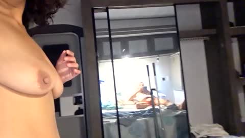 Snapshot of fulluforever chatting on 12.02.25 Astrid online show from 12.02.25