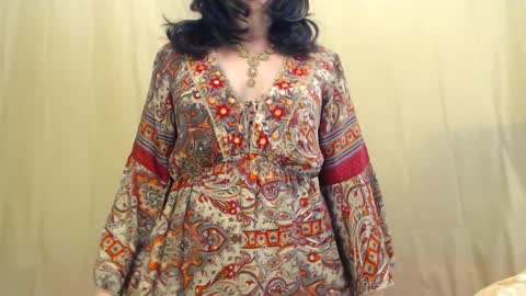 Snapshot of fun4tips chatting on 01.24.25 Fun4Tips online show from 01.24.25