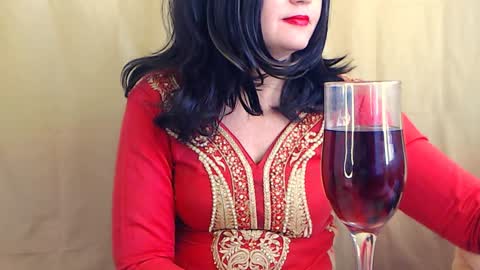 Snapshot of fun4tips chatting on 02.06.25 Fun4Tips online show from 02.06.25