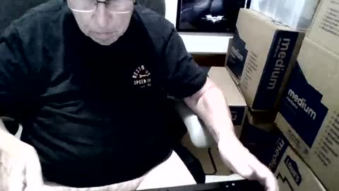 Snapshot of funclemike chatting on 07.20.26 funclemike online show from 07.20.26