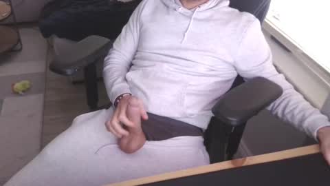 Snapshot of funkybits chatting on 03.10.25 funkybits online show from 03.10.25