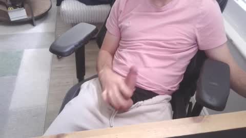 Snapshot of funkybits chatting on 10.28.25 funkybits online show from 10.28.25