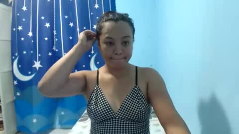 Snapshot of funluvnpinay4u chatting on 04.24.26 MAE online show from 04.24.26