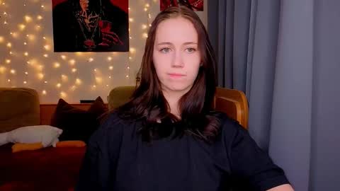 Snapshot of funny_bunny23 chatting on 02.14.26 Eva online show from 02.14.26