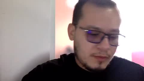 Snapshot of funnyboys18 chatting on 12.10.24 Zanty online show from 12.10.24