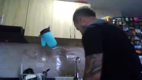 Snapshot of funnyboys18 chatting on 01.03.25 Zanty online show from 01.03.25