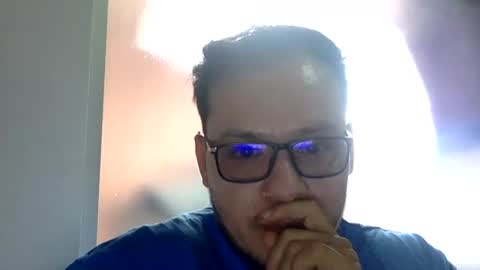 Snapshot of funnyboys18 chatting on 11.25.25 Zanty online show from 11.25.25