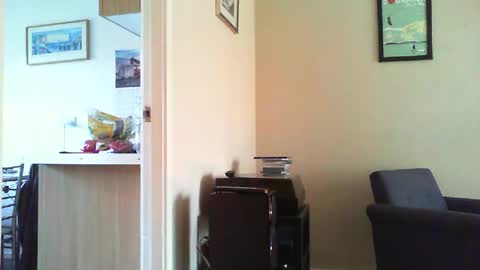 Funslimguy online show from 10.27.25