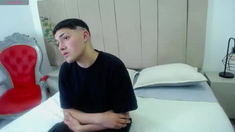 FunThiagoX online show from 11.01.25