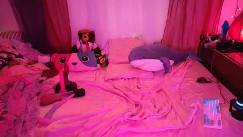 Snapshot of furby_chummies chatting on 12.15.25 Valarie Iris Paige online show from 12.15.25