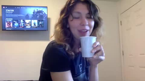 Snapshot of fushialake chatting on 09.21.25 Fushia online show from 09.21.25