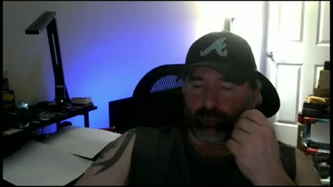 Snapshot of fuzz69_ chatting on 11.19.25 fuzz69_ online show from 11.19.25