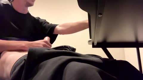 Snapshot of fuzzie_07 chatting on 01.13.25 fuzzie_07 online show from 01.13.25