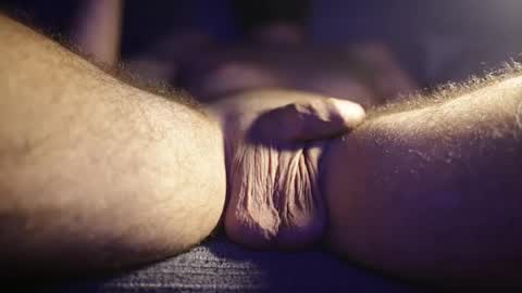 Snapshot of fvckinginfamouz chatting on 10.08.25 The Chillest Daddy online show from 10.08.25