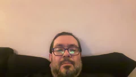 Snapshot of fvguru chatting on 10.14.25 TatdDaddy online show from 10.14.25