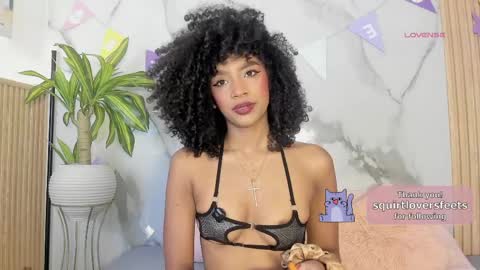   Independent model online show from 04.08.26