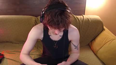 Snapshot of g1vememoney chatting on 02.03.26 Ian online show from 02.03.26