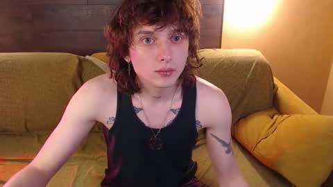 Snapshot of g1vememoney chatting on 02.04.26 Ian online show from 02.04.26