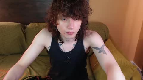 Snapshot of g1vememoney chatting on 03.22.26 Ian online show from 03.22.26