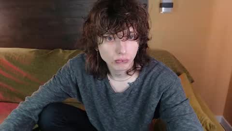 Snapshot of g1vememoney chatting on 03.23.26 Ian online show from 03.23.26