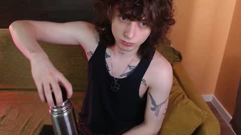 Snapshot of g1vememoney chatting on 03.29.26 Ian online show from 03.29.26