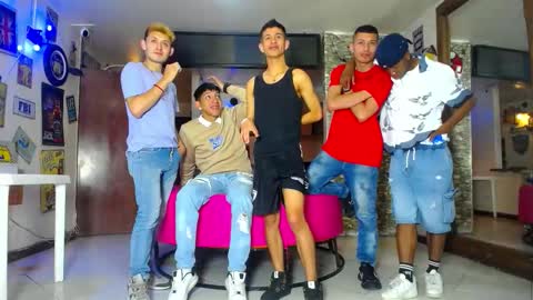 Snapshot of g4mens chatting on 09.16.25 G4MENS online show from 09.16.25