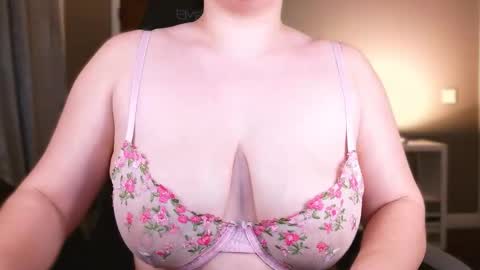 gaaby  online show from 12.16.25