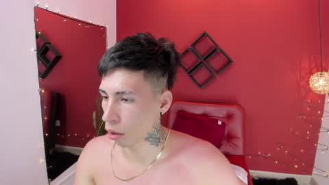 Snapshot of gaarataihen1 chatting on 12.16.24 Gaara online show from 12.16.24