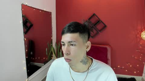 Snapshot of gaarataihen1 chatting on 12.17.24 Gaara online show from 12.17.24