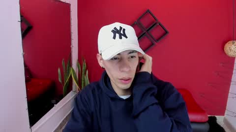 Snapshot of gaarataihen1 chatting on 01.06.25 Gaara online show from 01.06.25