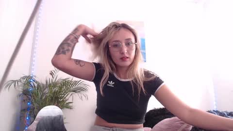 Gabriela online show from 01.23.25