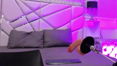 Snapshot of gabbieskinny chatting on 02.26.26 gabbieskinny online show from 02.26.26