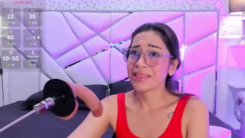 Snapshot of gabbieskinny chatting on 03.27.26 gabbieskinny online show from 03.27.26