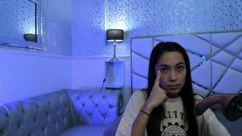 Snapshot of gabbieskinny chatting on 05.07.26 gabbieskinny online show from 05.07.26