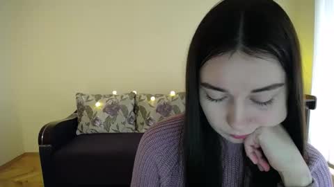 Jaklin online show from 01.10.25