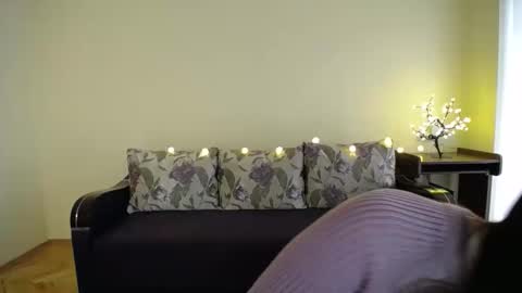 Jaklin online show from 01.23.25