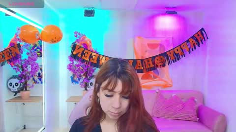 Snapshot of gabby_evanns chatting on 10.31.25 gabby_evanns online show from 10.31.25