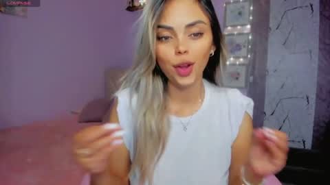 Snapshot of gabby_prieto chatting on 06.18.26 Gaby online show from 06.18.26