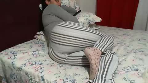 gaby  layla online show from 11.08.25