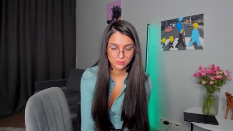 The next stream in car 1 december 10pm time in France online show from 02.21.25