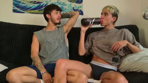 gabriel_and_geronimo online show from 04.15.26