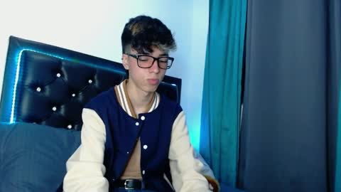 gabriel_x18 online show from 04.03.26