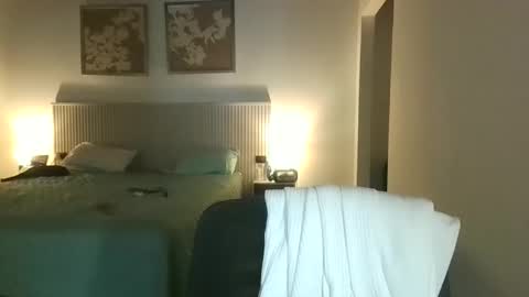 Gabriela Miller online show from 04.15.26