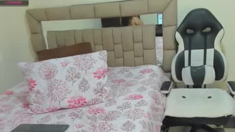 gabriela ponce online show from 02.16.25